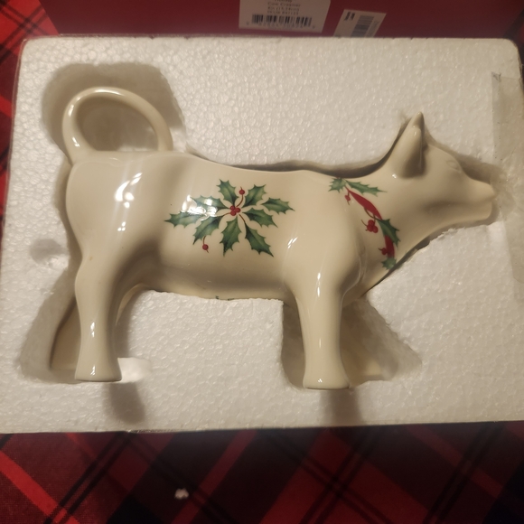 Lenox American By Design Holiday Cow Creamer NEW IN BOX - Picture 3 of 16